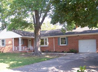 4412 Dudley Dr, Chester, VA 23831