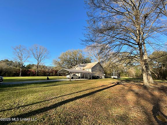 4th image of 15526 Omas Rd