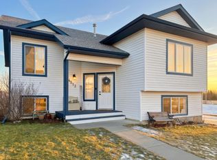 4513 44 Avenue Close, Rocky Mountain House, AB T4T 0A5