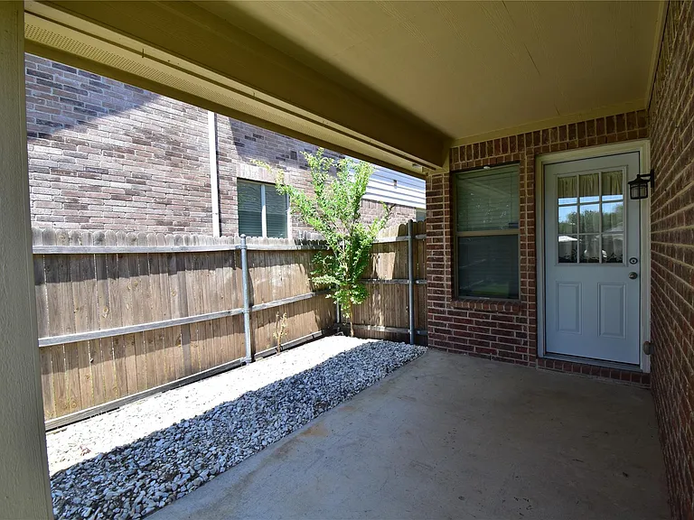 3005 Thicket Dr — Photo 25