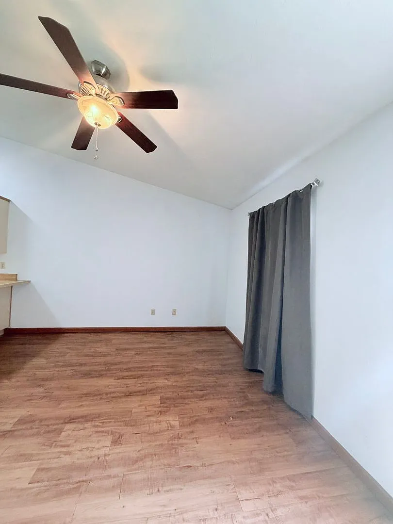 2 Bed/ 2 Bath Near FSU — Photo 3