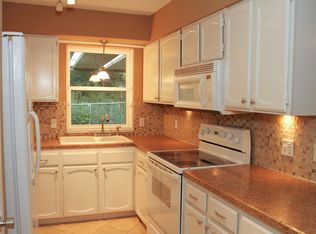 1408 Landmark Ct, Irving, TX 75060