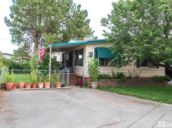 1277 Kingslane, Gardnerville, NV 89410