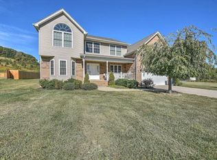 2832 Rock Springs Rd, Kingsport, TN 37664