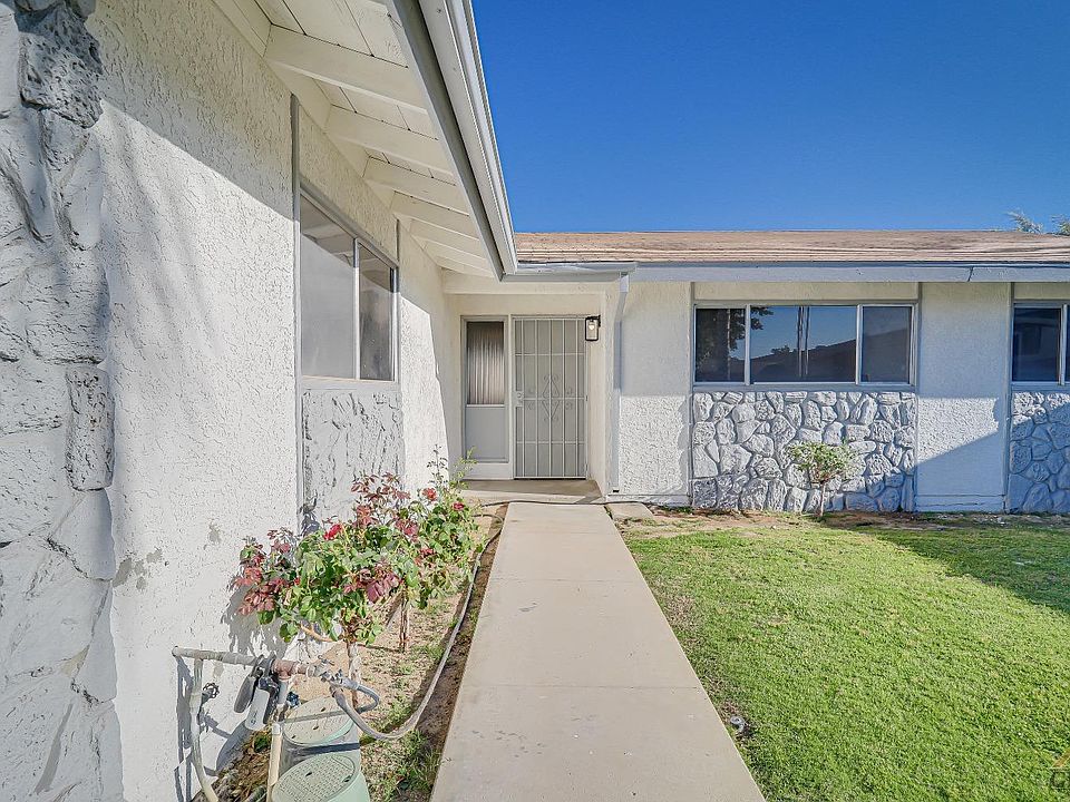 2124 9th Ave, Delano, CA 93215 Zillow