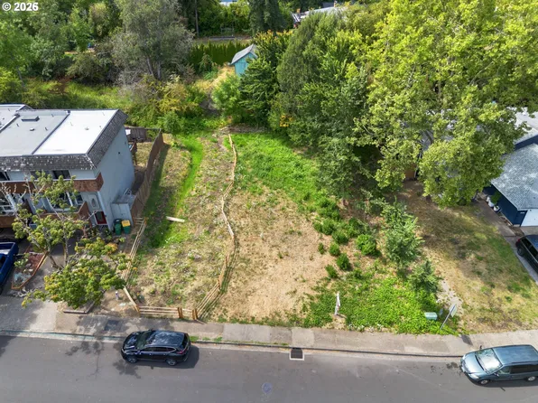 4925 SW 153rd Ave, Beaverton, OR 97007