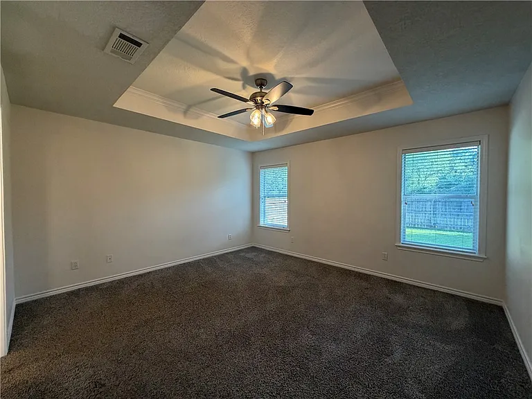 4216 Camber Ct — Photo 7