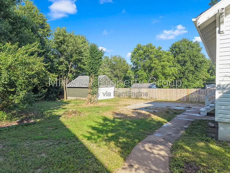 11560 Old Halls Ferry Rd — Photo 36
