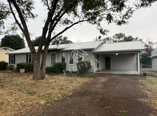 410 S El Cajon Cir, Springerville, AZ 85938