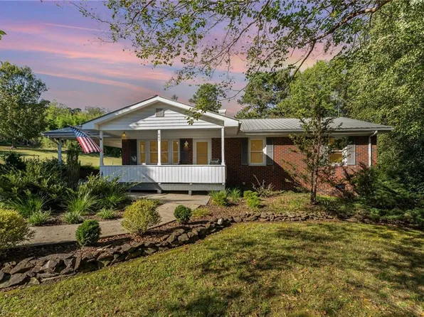 443 E Pritchard St, Asheboro, NC 27203