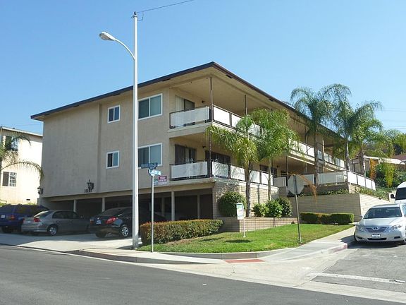 4th image of 1091 College View Dr APT E