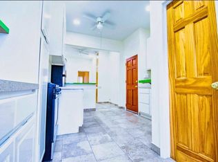 7033 67th Pl APT 2L, Glendale, NY 11385