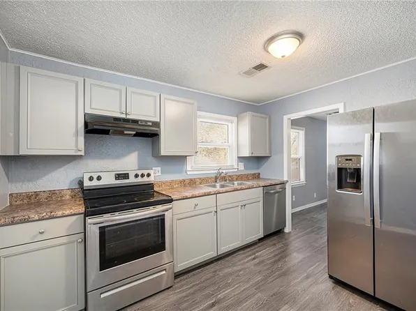 1816 S Osage St, Independence, MO 64055