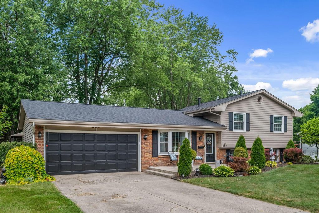 Real estate listing image