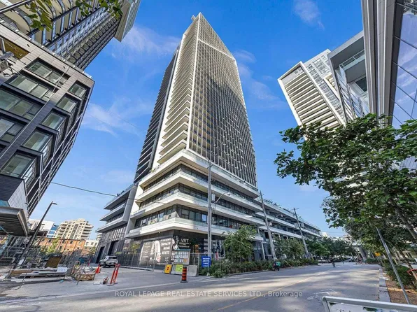 50 Ordnance St #2103, Toronto, ON M6K 0C9