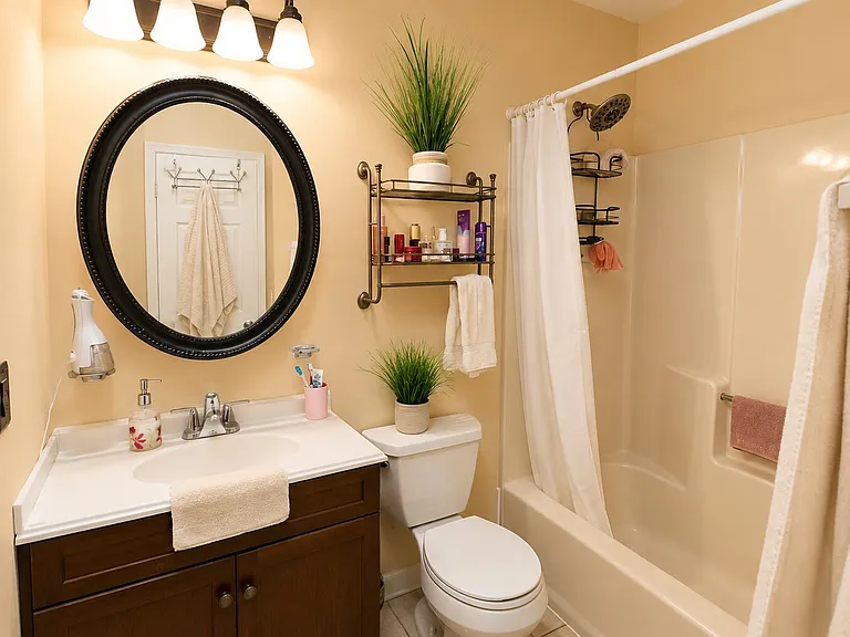 156 Liberty St #8 — Photo 10