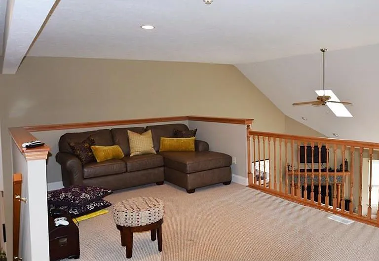 105 Fox Pointe Dr — Photo 10