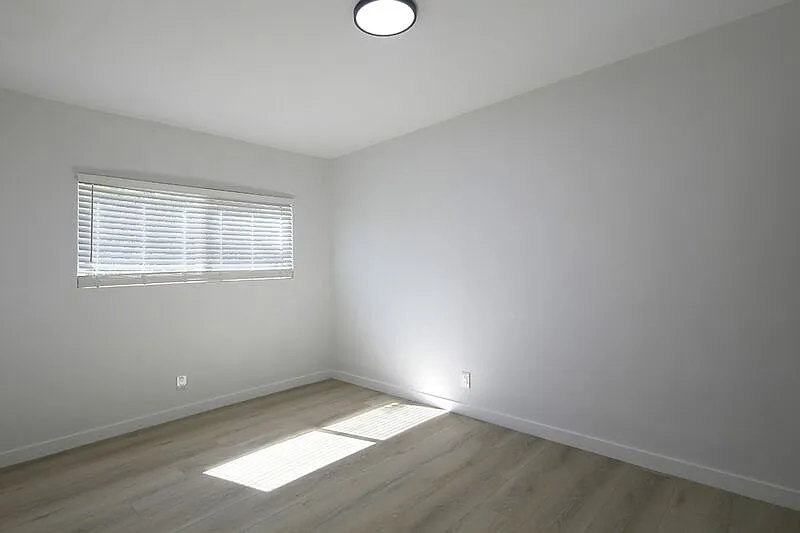 2 bed, 1.0 bath, 750 sqft, $2,550 — Photo 3