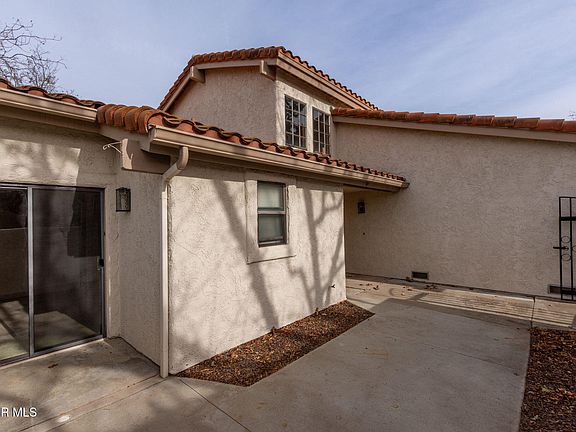 4th image of 615 Indian Wells Ln