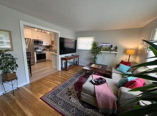 1714 Jackson Ave, Ann Arbor, MI 48103