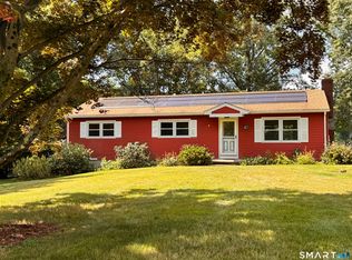7 Tomlinson Rd, Seymour, CT 06483