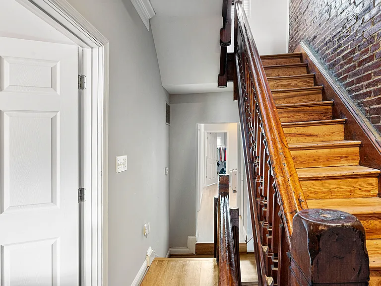 1926 11th St NW — Photo 36