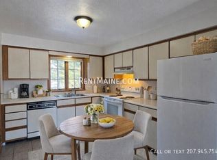 7 Hartley St APT 6, Lewiston, ME 04240