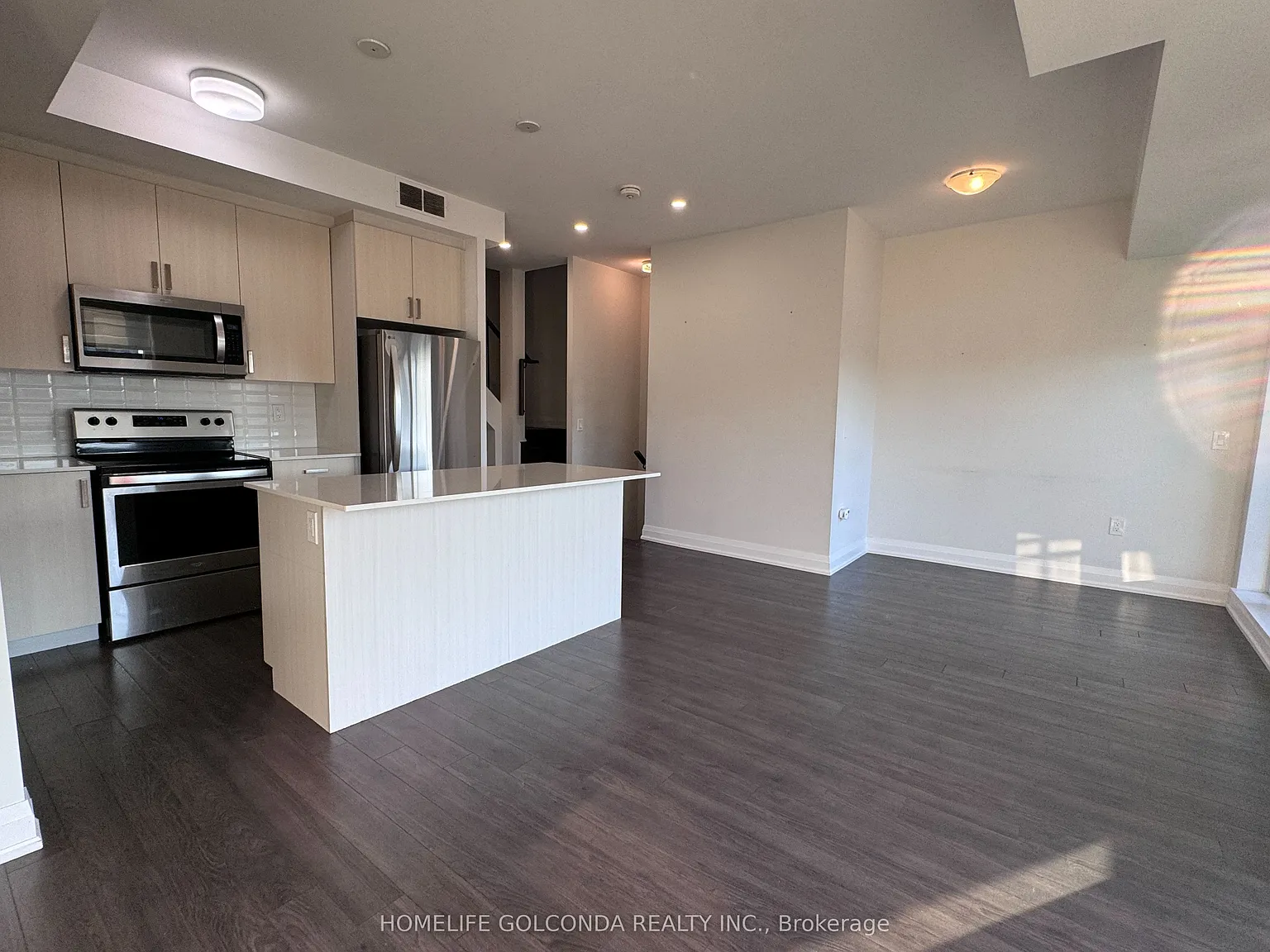 2 bed, $2,950 — Photo 4