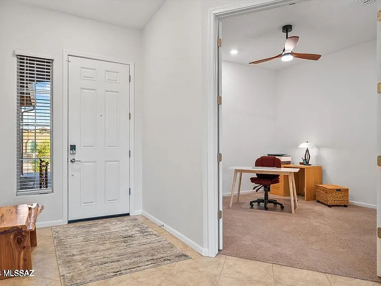 10623 N Iron Peak Dr — Photo 6