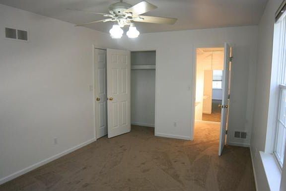 5th image of 47094 Auburn Ct #9