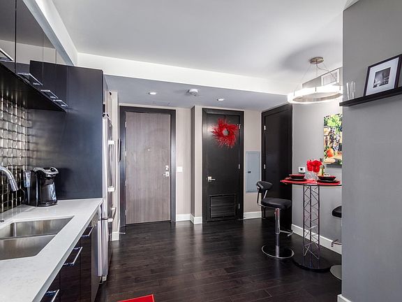 5th image of 4422 N 75th St #7002
