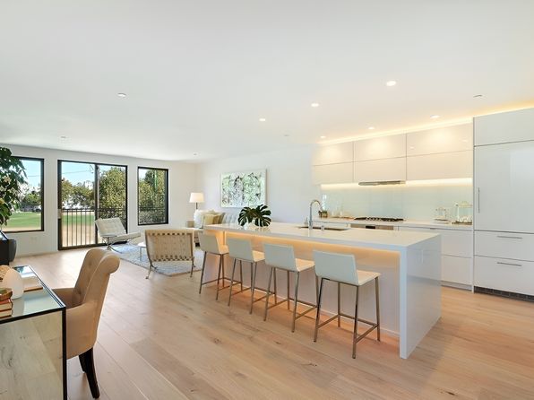 310 Carolina St #201