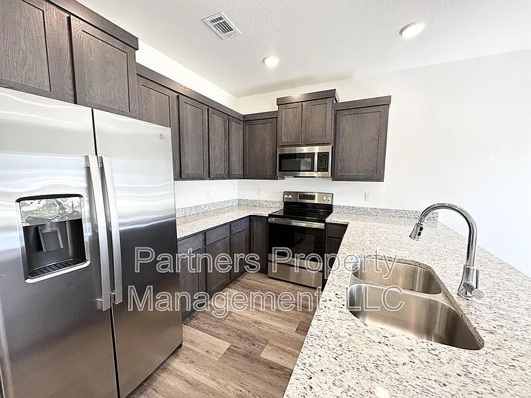 940 S Amarillo Ave #1 — Photo 8