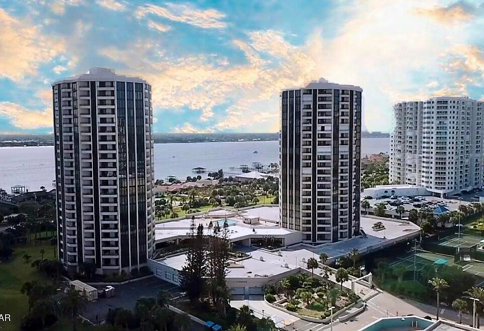 1st image of 1 Oceans West Blvd APT 2B6