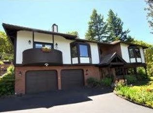 1219 Park St, Ashland, OR 97520