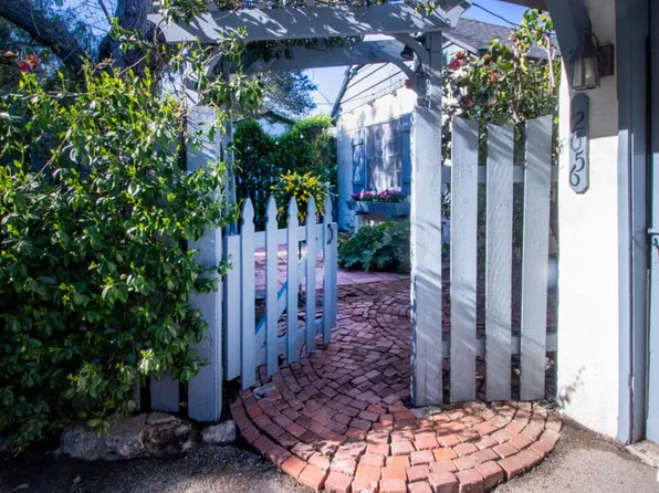 12056 Laurel Terrace Dr, Studio City, CA 91604