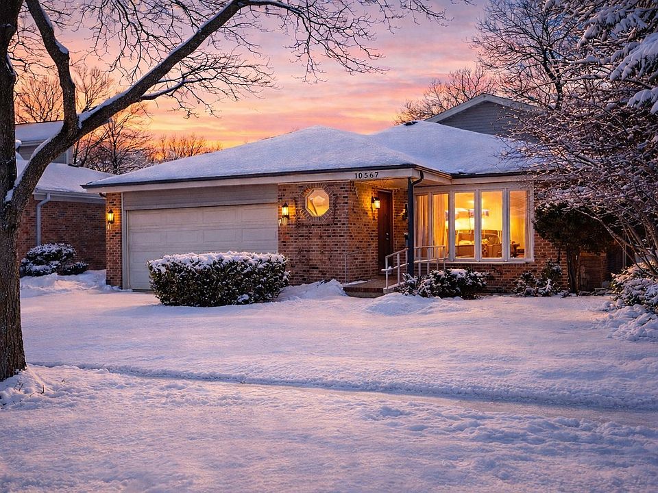 1st image of 10567 Waterford Dr