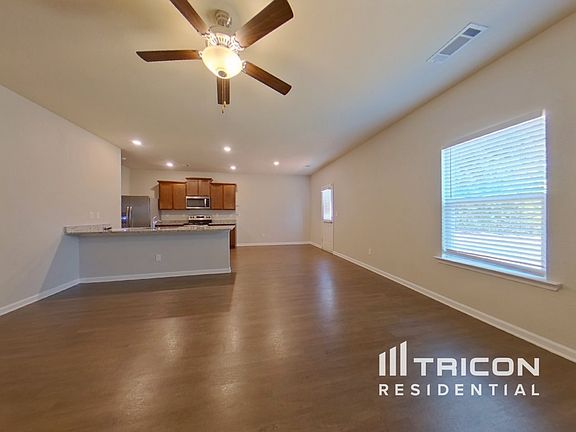 2nd image of 4822 Moccasin Ct
