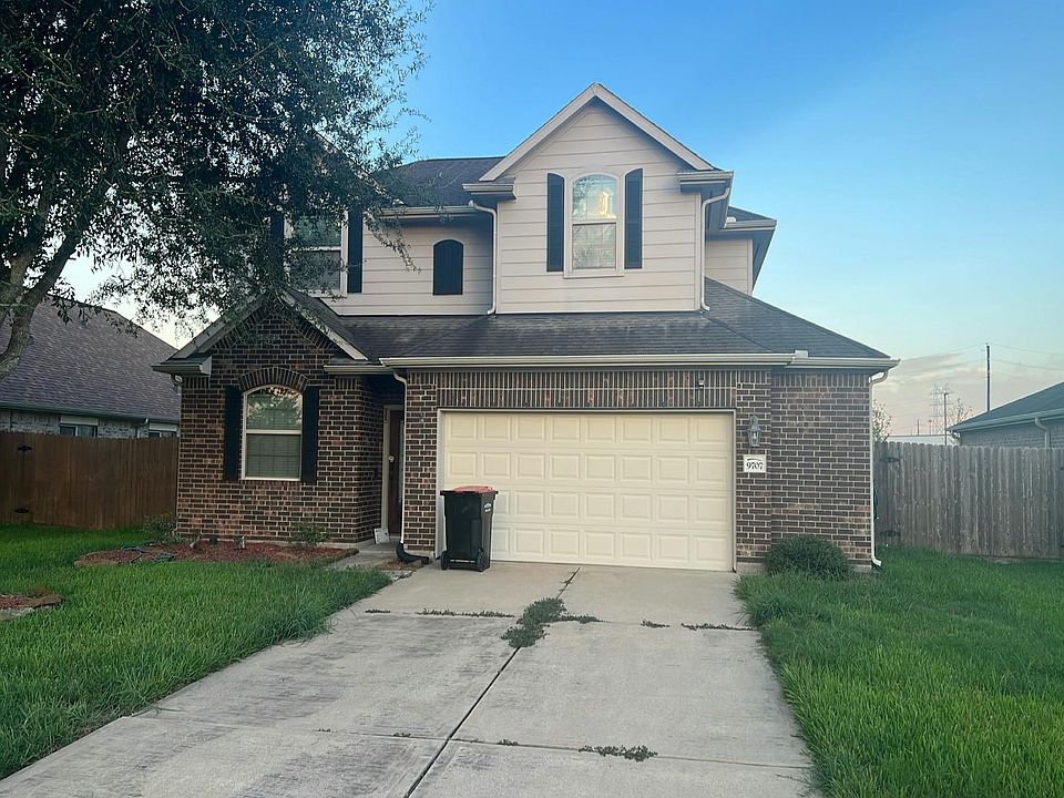 1st image of 9707 Golden Cypress Dr