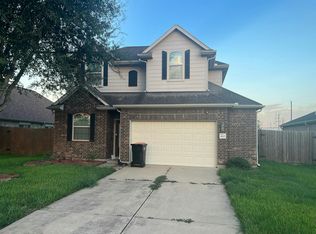 9707 Golden Cypress Dr, Rosharon, TX 77583