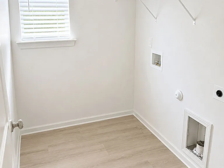 1144 Thayer Glen Ct — Photo 13