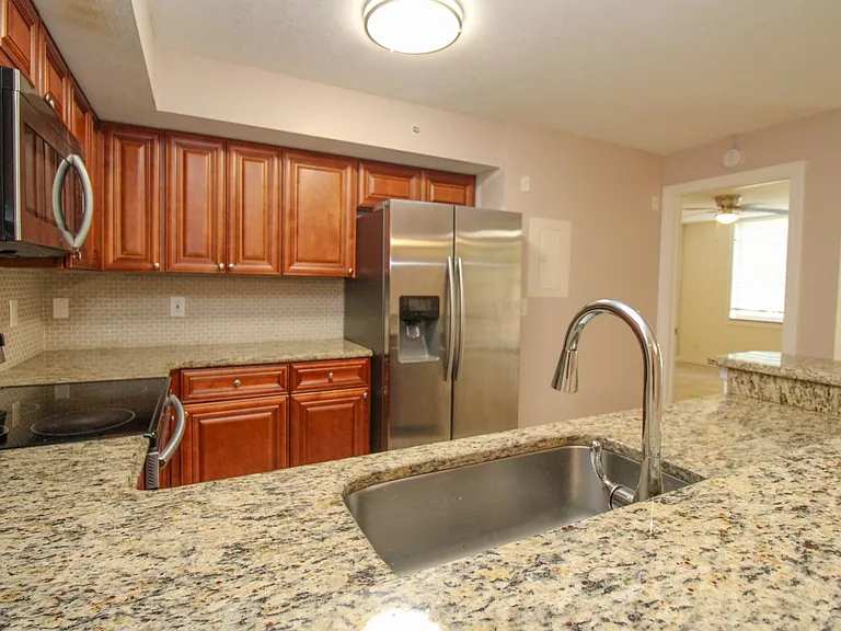 1260 Wildwood Lakes Blvd #104 — Photo 20