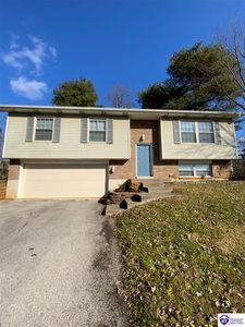 912 Timberwood Dr, Radcliff, KY, 40160