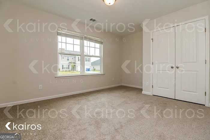 17 Red Oak Dr — Photo 13