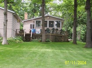 33111 Cardinal Trl, Burlington, WI 53105