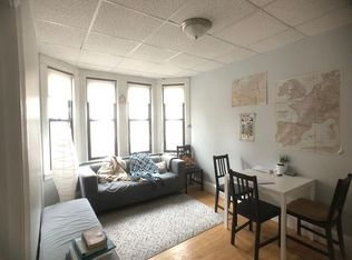 826 Huntington Ave #2F, Boston, MA 02115