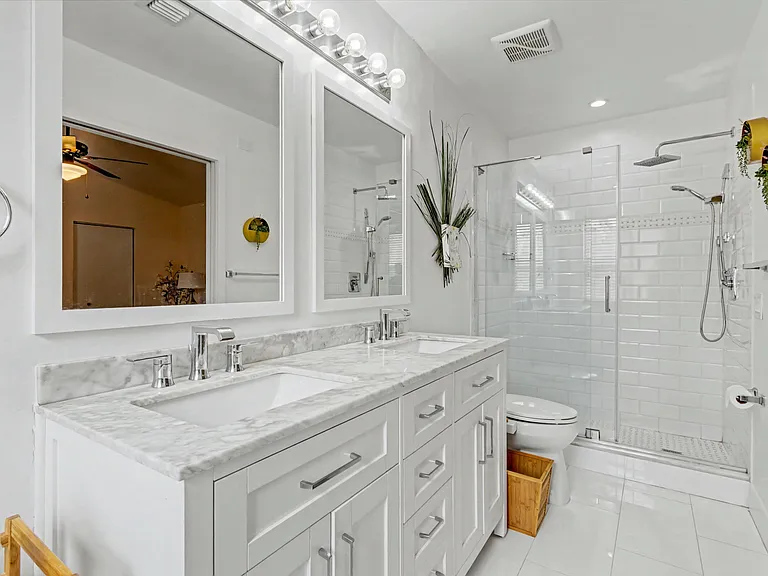 1545 Seagrape Way — Photo 7