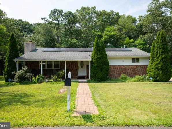 124 Gravesmith Dr, Egg Harbor Township, NJ 08234