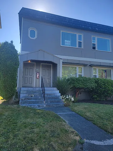 1223 Colby Ave #1223 Photo 1