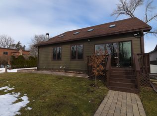 36871 N Ridge Rd, Ingleside, IL 60041